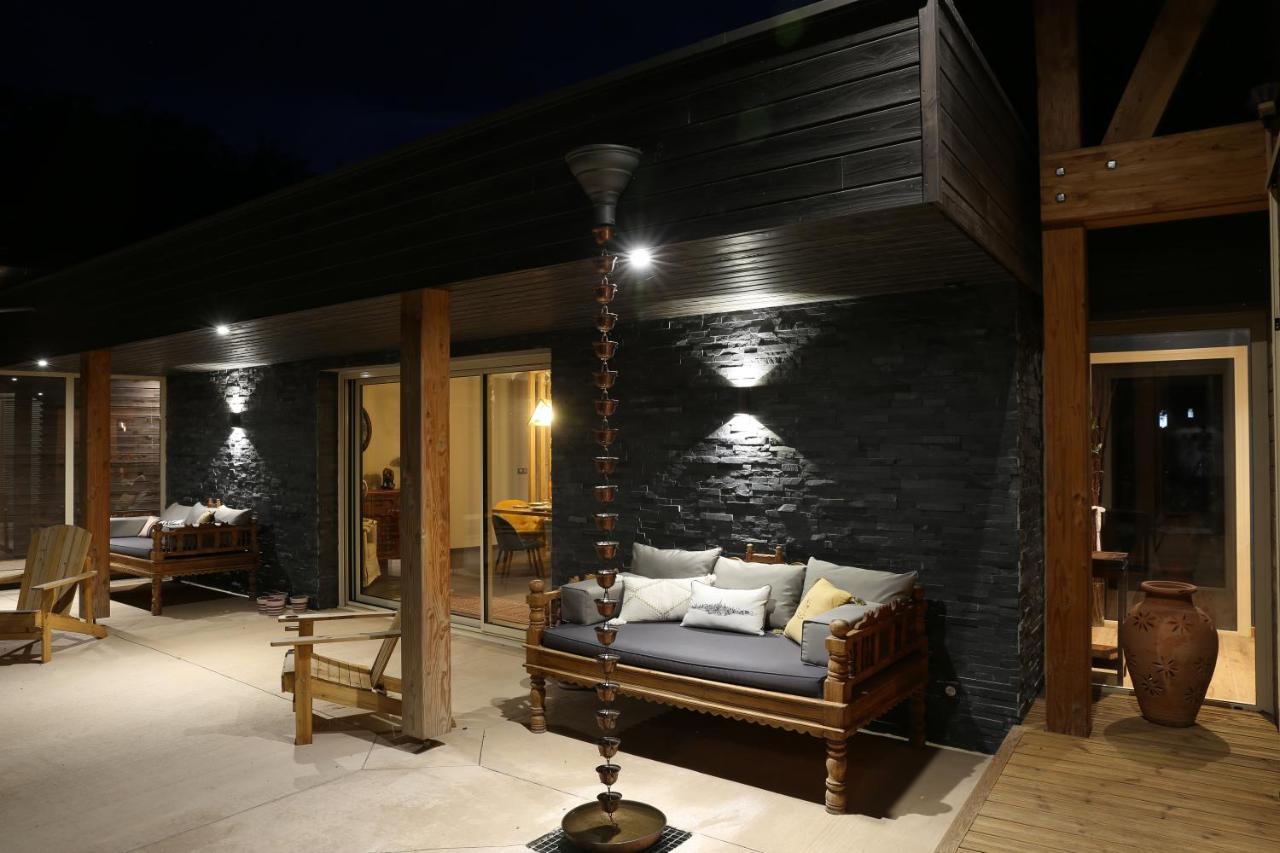La Transparence Rochefort-Montagne Exterior foto